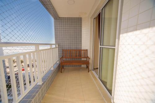 Apto Beira-Mar com Vista, Churrasqueira e Piscina