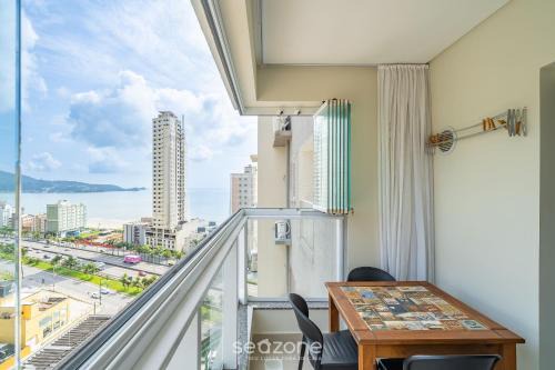 Apto c/varanda e churrasq. 400m praia DBR0805
