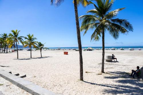 Apto confortavel a 170m da Praia Vila Tupi