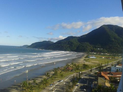 Apto frente ao mar