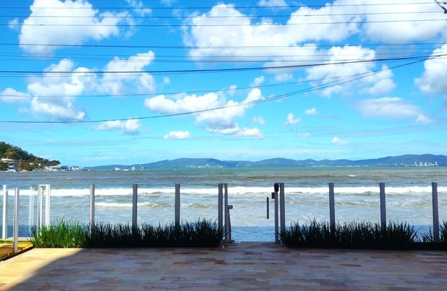 Apto Panorâmico Vista Mar em Itapema - SC