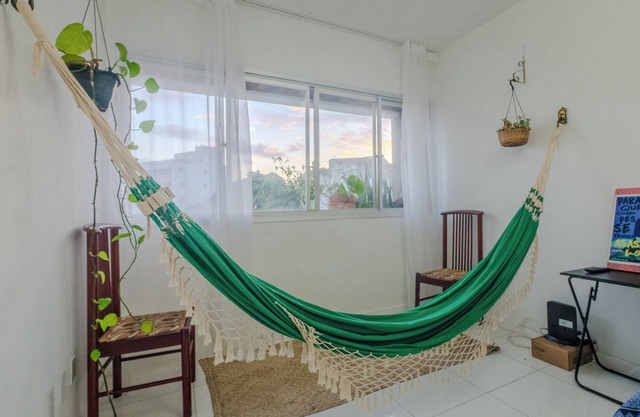 Apto pet friendly c/garagem em Rio Vermelho
