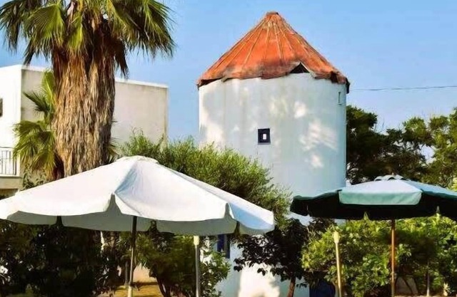 Aqua Bliss at Royal Club Hotel - Cozy Twin Room
