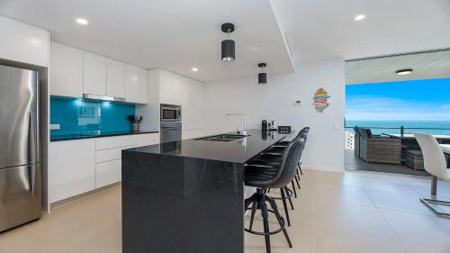 Aqua View 504, 29 Canberra Tce, Kings Beach