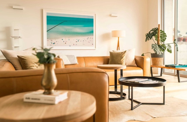 Aquabelle Five with Rye Pier views