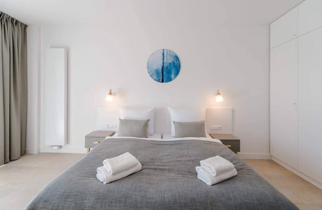 Aquamarina Prima 72 | Impressive Studio| Parking