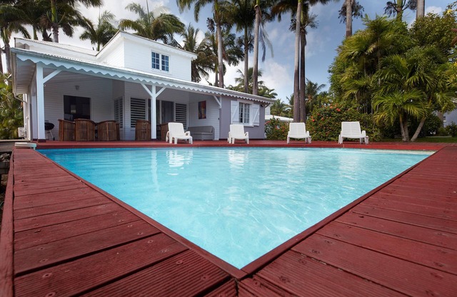 Aquarelles Villas: villas with a sea view sleeping 6 or 8