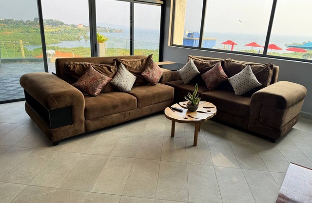 Aquarius 2 bedroom with Lake View