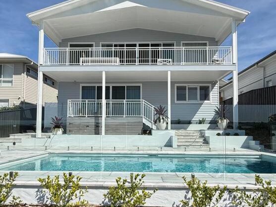 Aquila Beach Retreat
