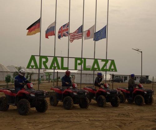 Aral Plaza Resort