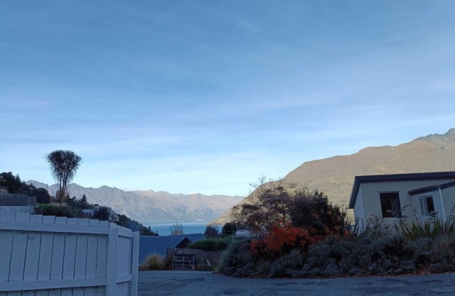 Arawata Retreat - Queenstown Mountain Serenity