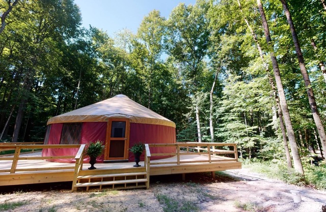 Arbor Ridge Yurt- Hocking Hills Yurts and Cabins