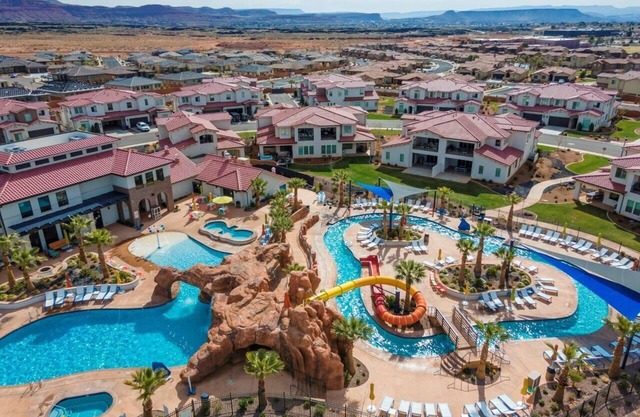 Arcadia 49 💎 PRIVATE Hot Tub * Games * Sleeps 26