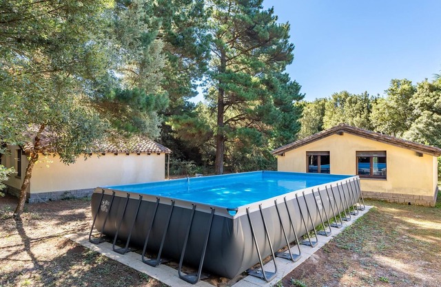 Are you looking for a good vacation home with possibilities for a varied vacation? Then this house m