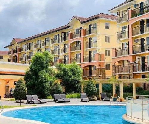 Arezzo Place Pasig 19