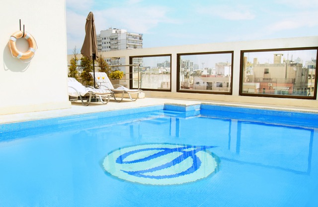 Argenta Tower Hotel & Suites