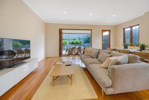 Aria House - Henley Beach - Family Holiday Beachside BBQ