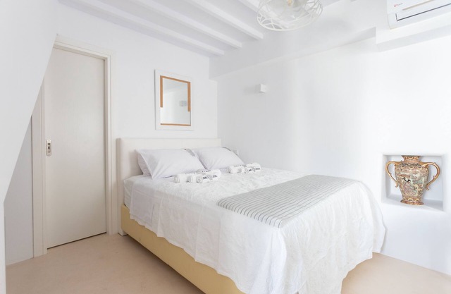 Aria Room by i-Diva Mykonos