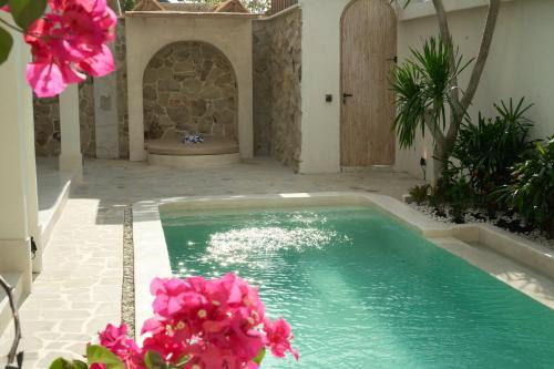 Armonia Bali Legian Villas