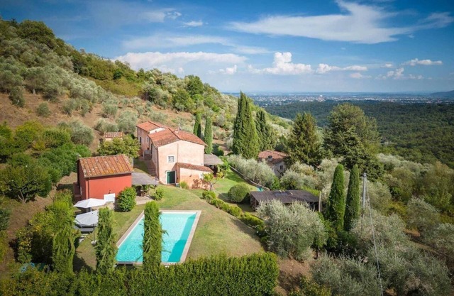 Arnolfa wonderful villa with private pool and view