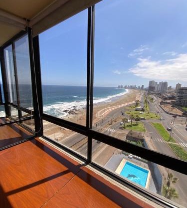Arriendo diario en Iquique, Chile. Frente al mar