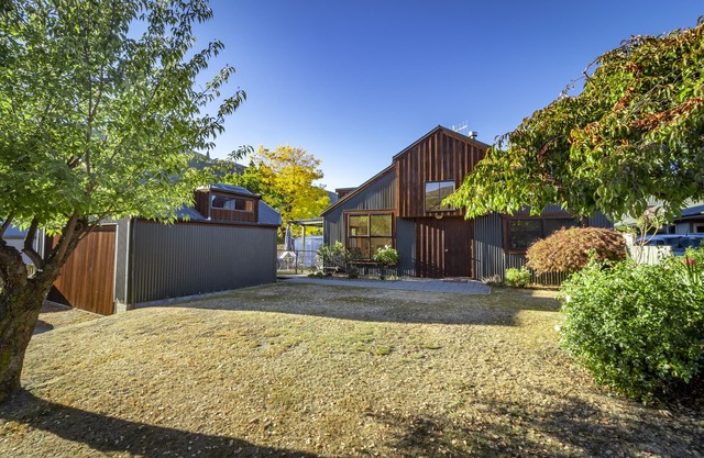Arrow Getaway - Arrowtown Holiday Home