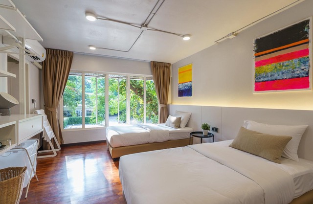 ART & ZEN Family Studio @ SUKHUMVIT 39 BTS Phrompong