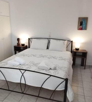 Arta House