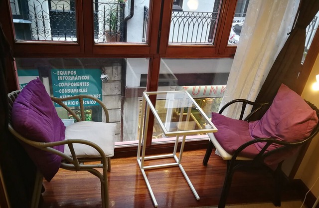 Artekale apartment in Old Town optional parking