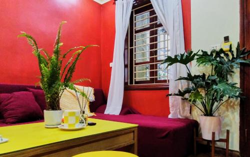 Artistic Family Apartment