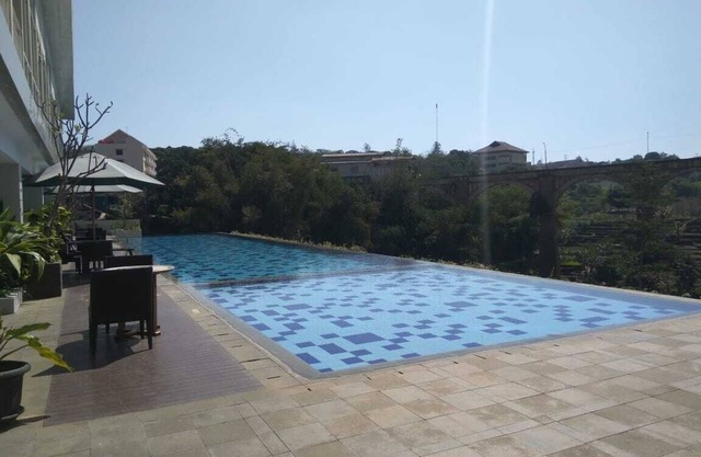 Artistic Studio Apartment At Taman Melati Jatinangor