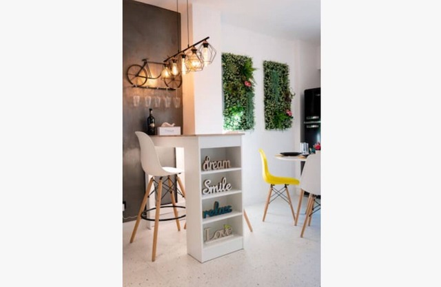 Artsy riverside suite - Amazing central apartment