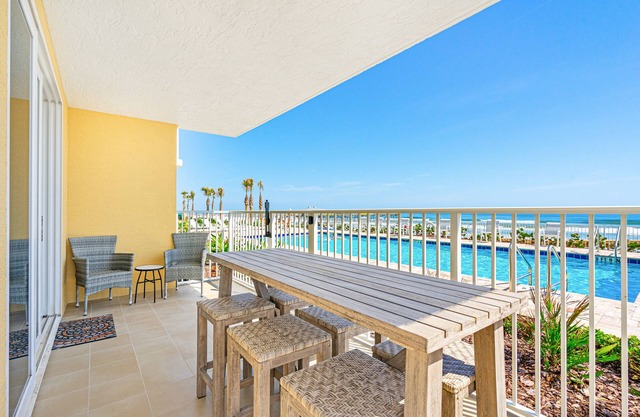 Aruba Condo - First Floor Direct Oceanfront #106