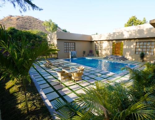 Arvita Villa with Swimming Pool