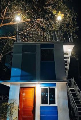 Arzel's Tiny House