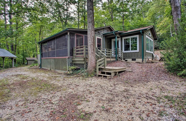 Asheville-Area Cabin w/Fire Pit & Forest Views