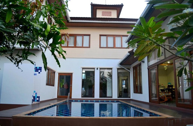 Aspiraya Homestay with Pool - สำหรับชาวต่างชาติเข้าพักเท่านั้น