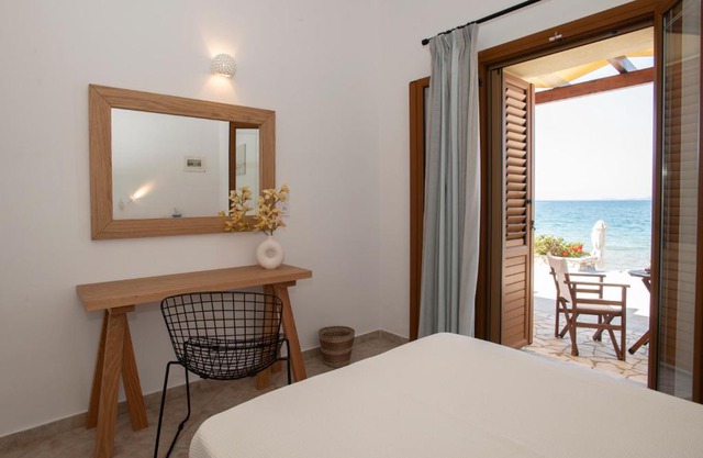Asterias Studios Finikounda