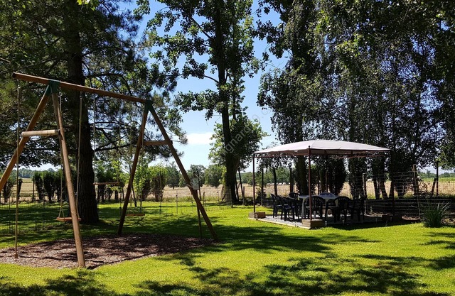 At 30 min. du Puy du Fou: Family Room = Calm - Hospitality - Generosity