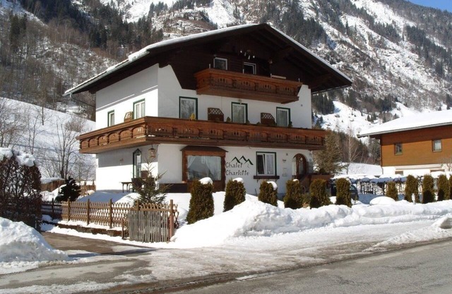 Holiday house Fusch an der Großglocknerstraße for 1 - 18 persons with 8 bedrooms - Holiday home