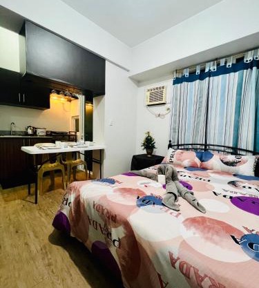 At Home Condo With Free Pool Access