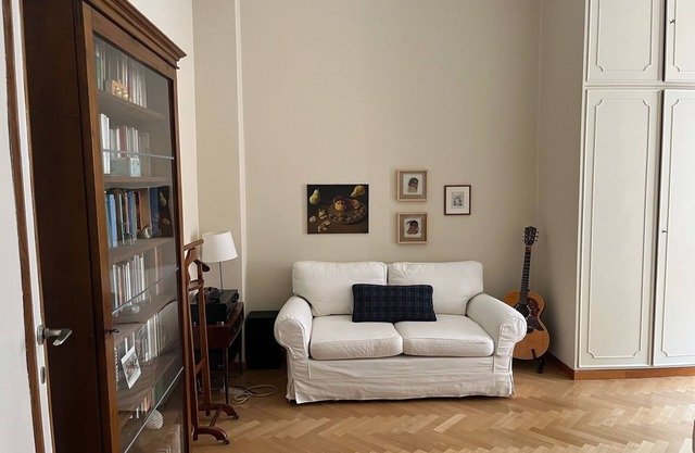 At Home in Porta Nuova, central Milan