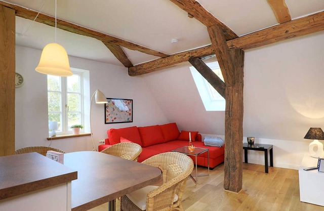 At Lüneburg-small apartment cozy under the roof - guesthouse Alte Schmiede in Bleckede