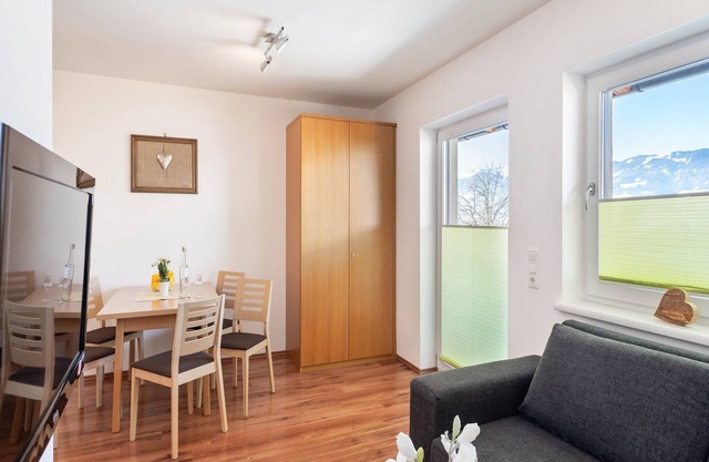 Apartment in Saalfelden near Ski Slopes