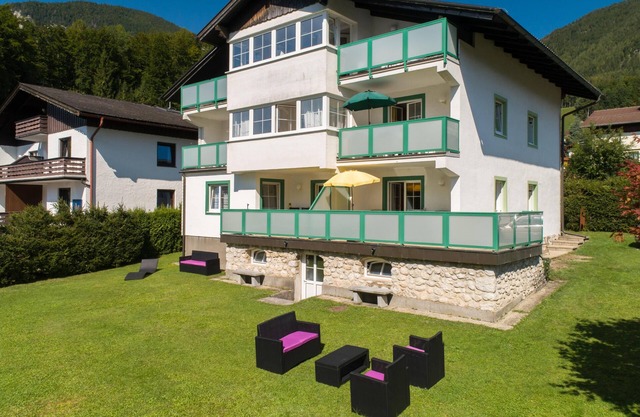 Stylish apartment by the Wolfgangsee lake