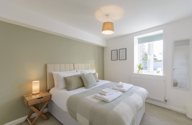 Atcham - Luxury Two Bedroom Two Bathroom Apartment
