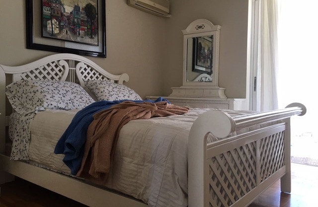 Athens deluxe apartment 1250m from the Acropolis