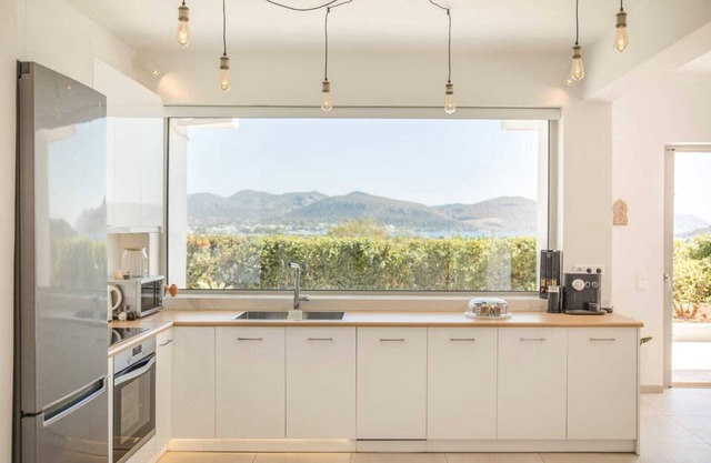 Athens Riviera Villa overlooking the Aegean sea