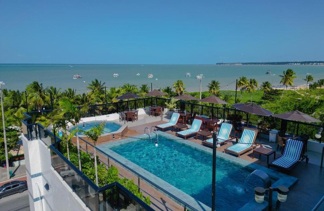 Atlântico Praia Hotel