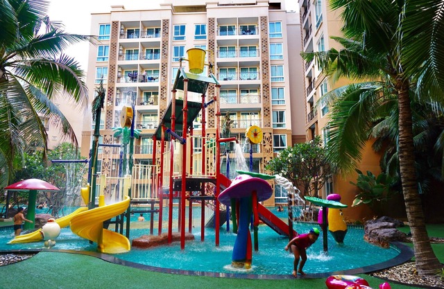 Atlantis Condo Resort Pattaya 301D